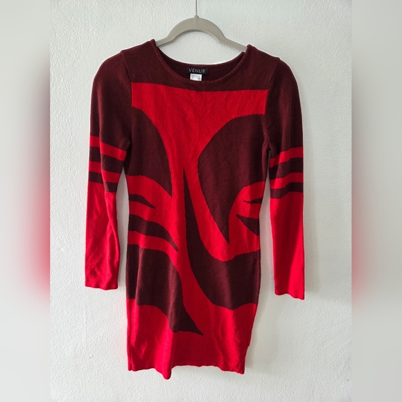 VENUS Red and Black Patterned Dress - Picture 1 of 1